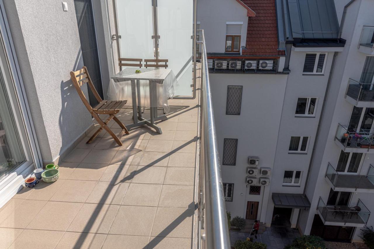 Amphora Luxury With Free Private Parking And Cozy Balcony Apartament Budapeszt